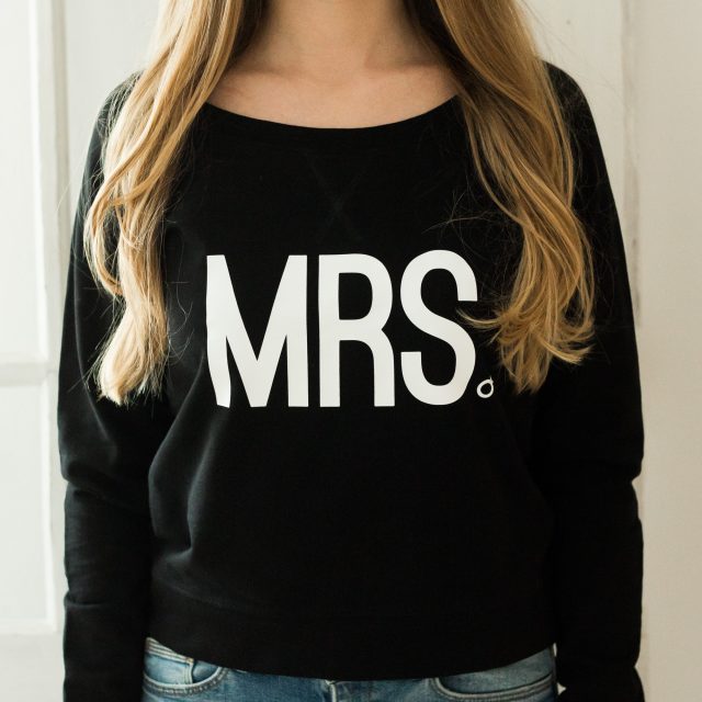 Bluză mânecă lunga “MRS.”